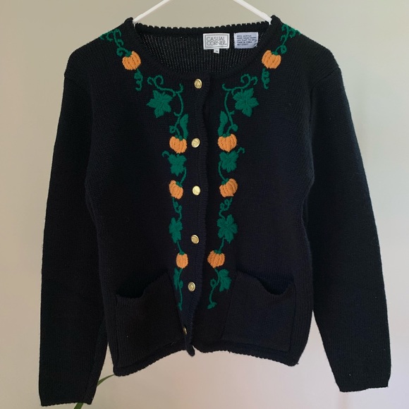 [SOLD ETSY] Vintage Pumpkin Halloween Cardigan - Picture 2 of 7